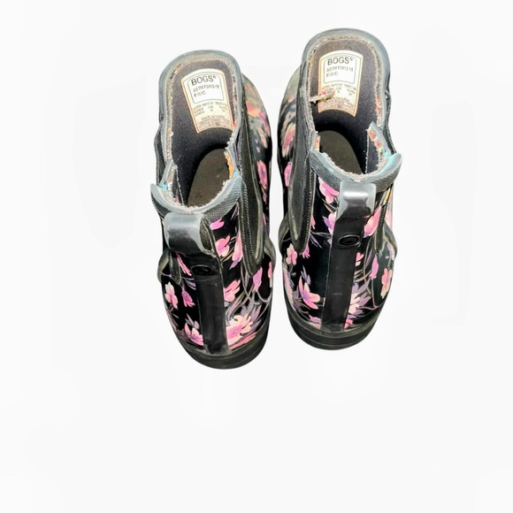 Bogs Laurel Chelsea Safety Toe Work Waterproof Boots Rain black purple flowers 6 - Picture 3 of 7